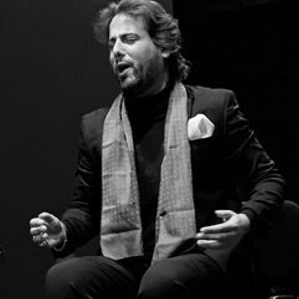 Juanelo cuenta con canciones propias como 'Sueño Roto' o 'Barca de Lunares'