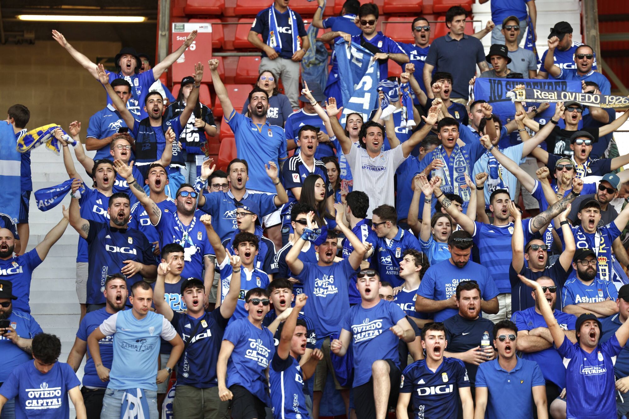 Así fue el primer partido del play-off entre el Almería y el Real Oviedo 