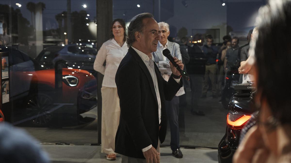 BMW Marcos Automoción presenta en Valencia su renovado concesionario con una experiencia única para los sentidos.