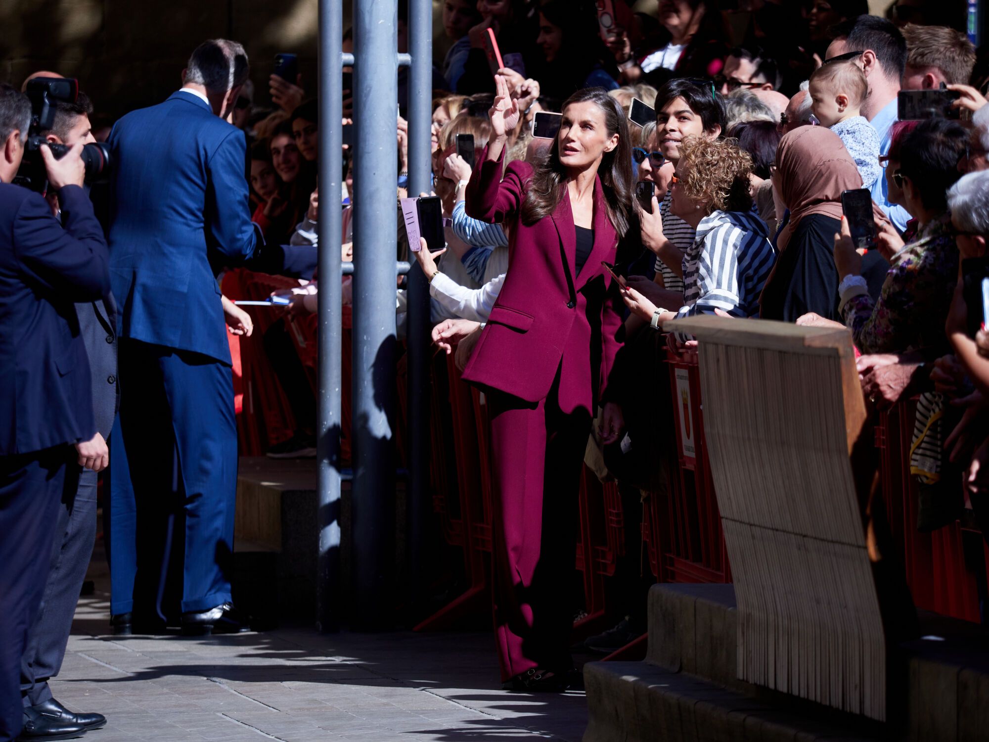 EN IMÁGENES: Leonor se da un baño de multitudes en su estreno como Princesa de Viana