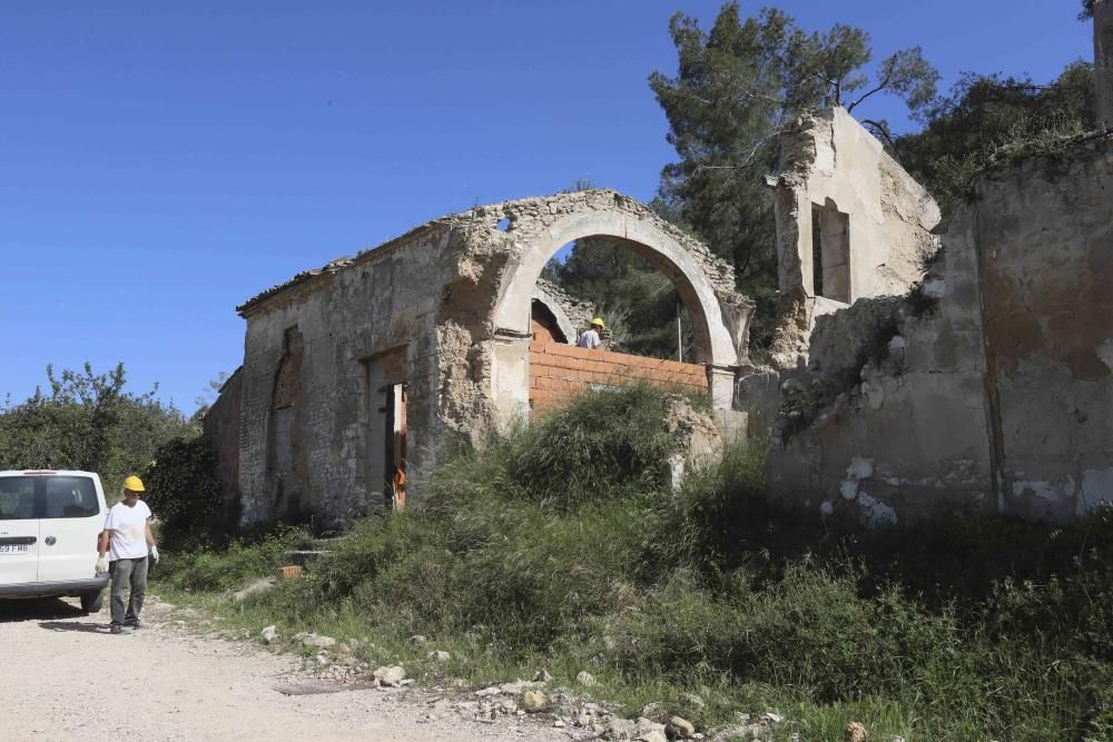 Obras de consolidación de los restos de la ermita de Sant Antoni de Xàtiva