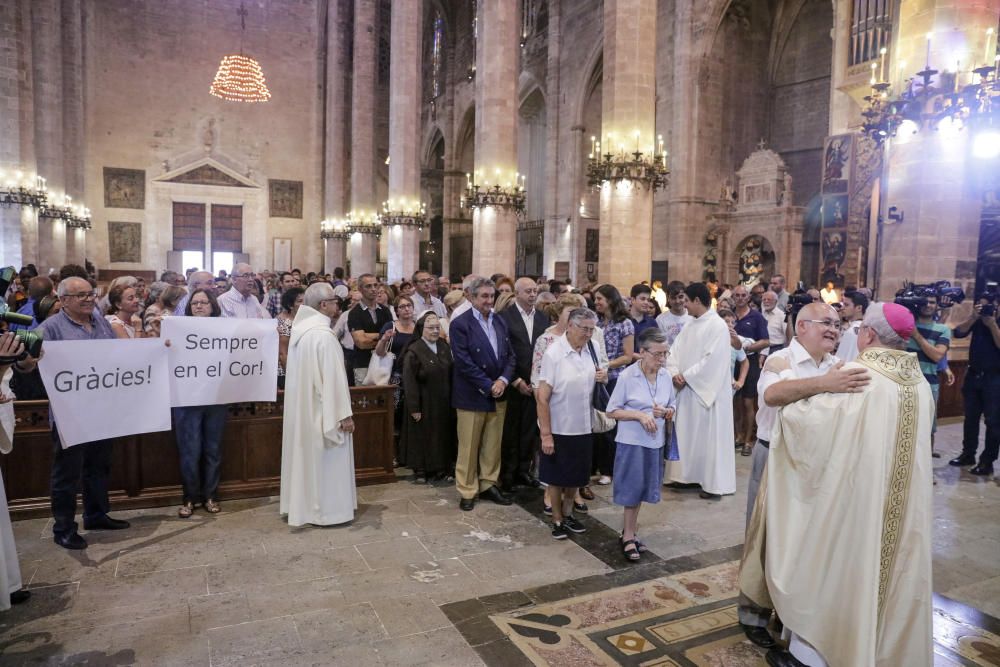 Salinas se despide de Mallorca con una misa en la catedral