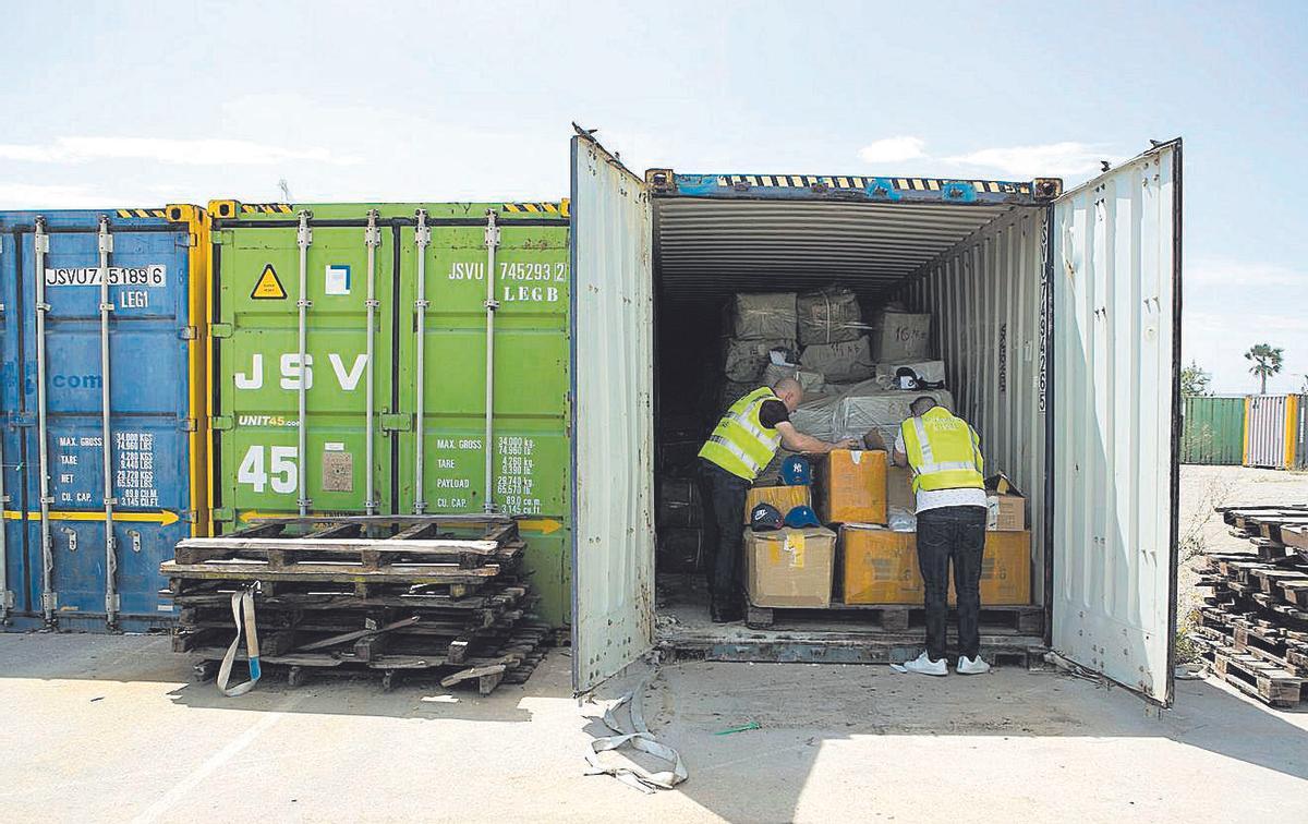 L’exportació de roba utilitzada i residu tèxtil es quintuplica en una dècada a Espanya