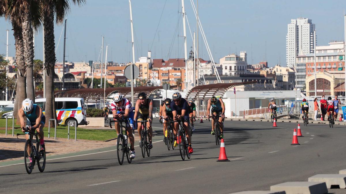 Búscate en las imágenes del Triatlón Olímpico del campeonato de Europa