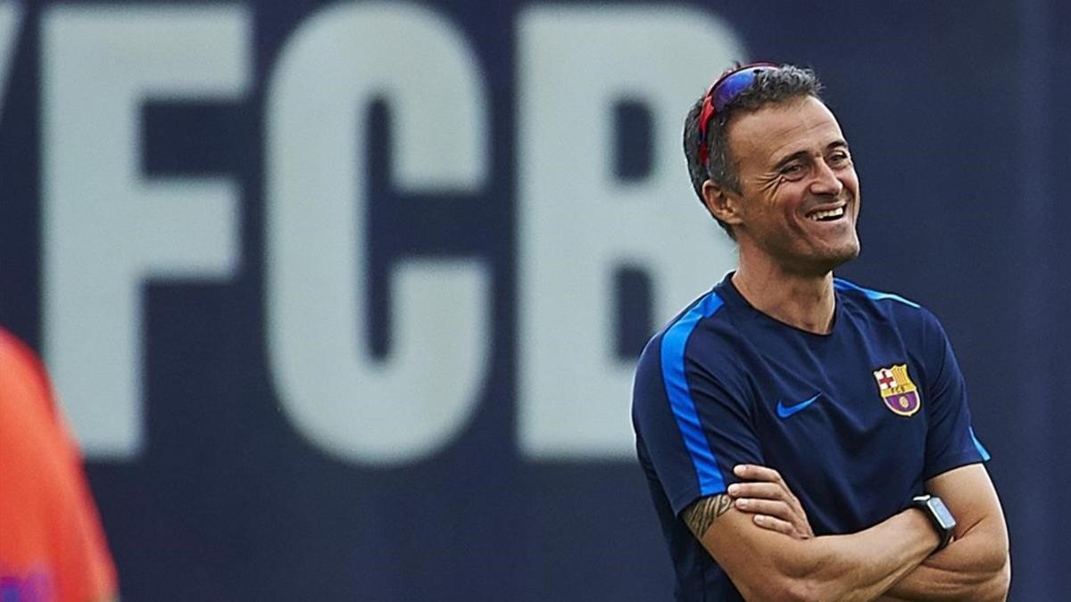 Luis Enrique, en el entrenamiento previo al duelo con el Sporting en Gijón.