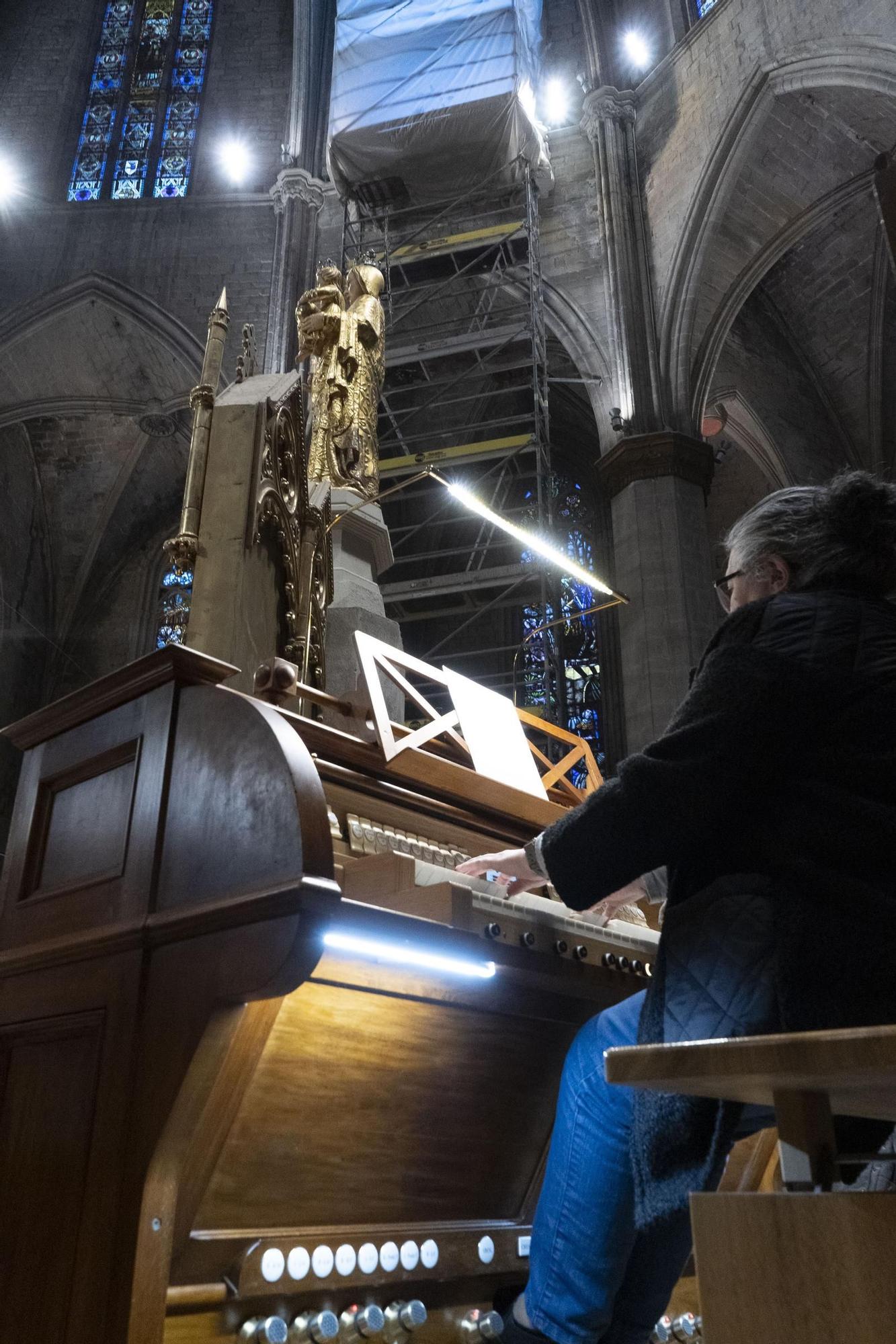 Homenatge a Pere Roca i Fius, "decorador", per la seva dedicació a la basílica de la Seu