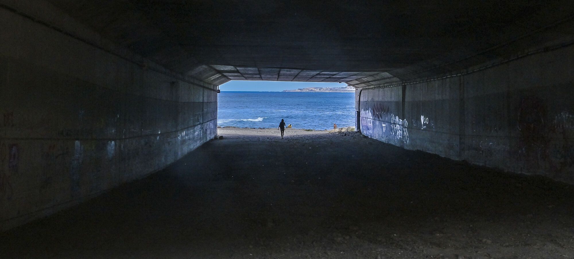 Un día de verano en la playa de La Laja