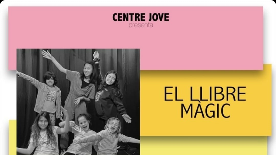 El llibre magic i mans enlaire