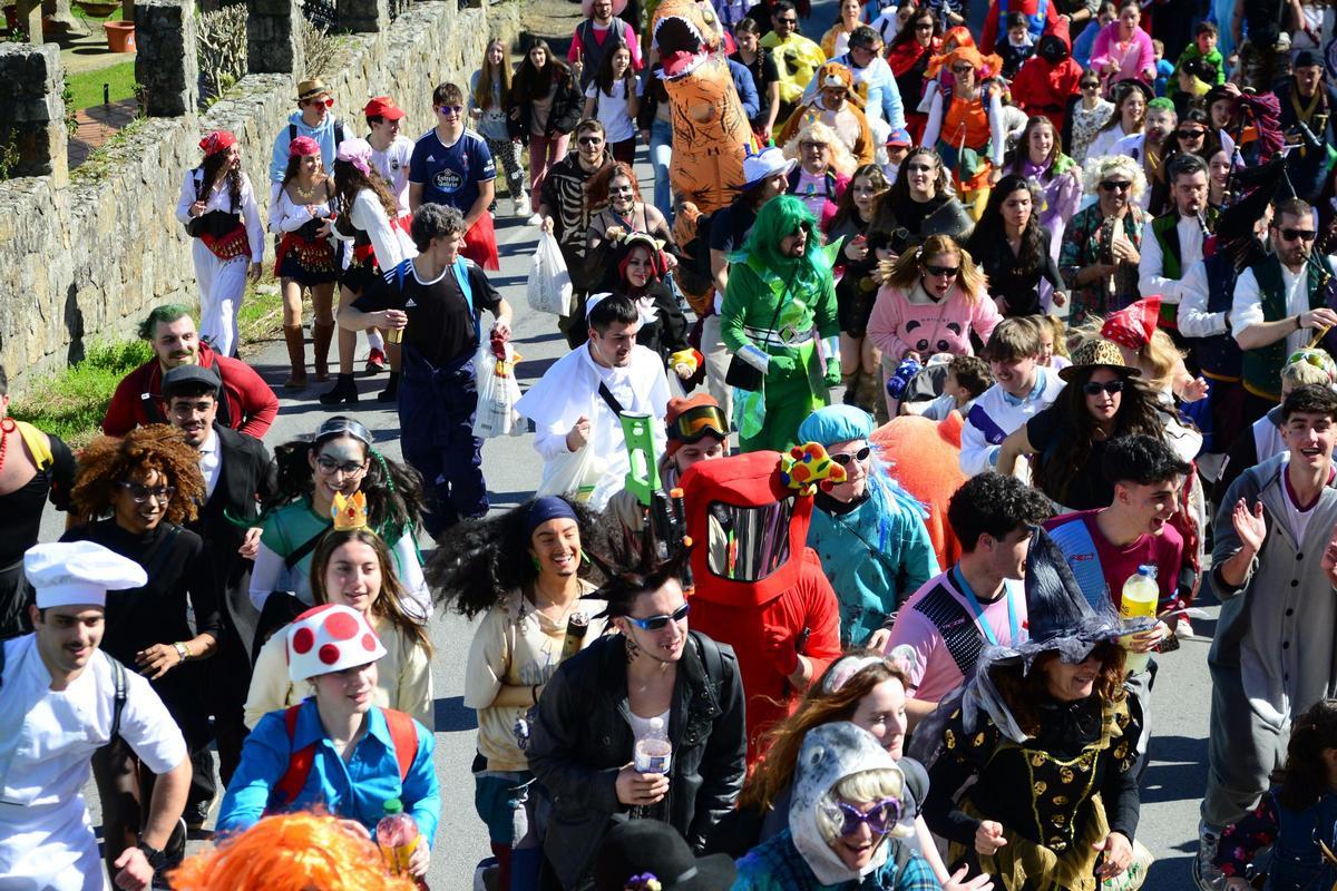 A primeira xornada do tradicional Entroido do Hío en imaxes (I) A primeira xornada do tradicional Entroido do Hío en imaxes (I)