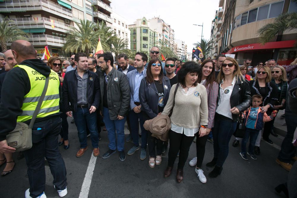 Manifestación por la equiparación salarial convocada por la asociación de policí­as Jusapol en Luceros