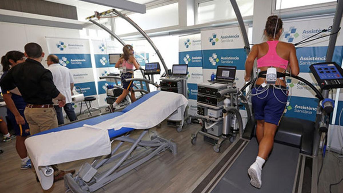 El Femenino del FC Barcelona ha arrancado este lunes con las pruebas físicas y médicas