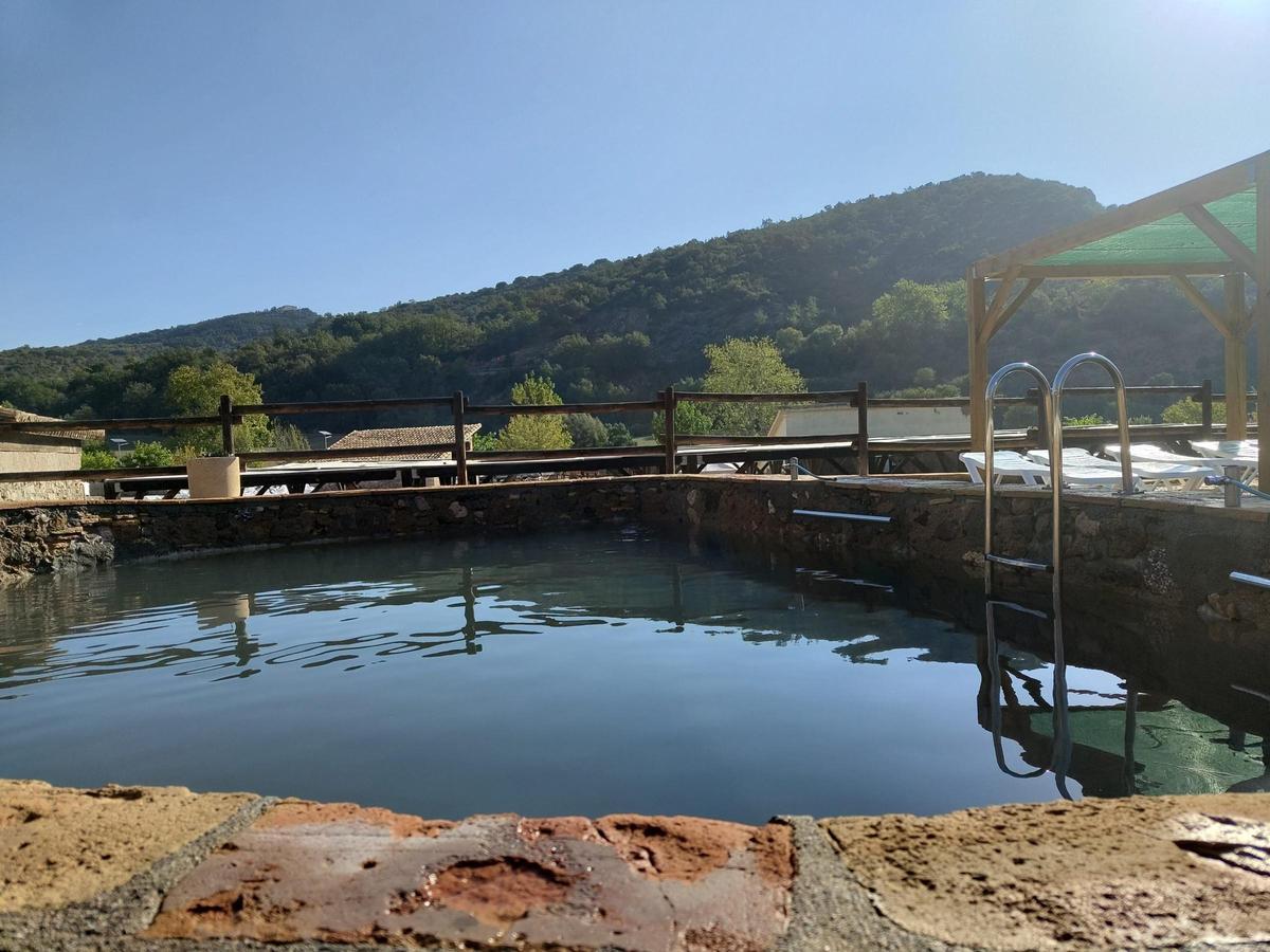 El pueblo 'marítimo' de Aragón: es famoso por sus baños de agua salada