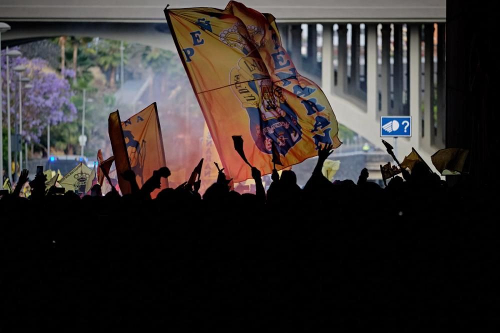 Instantes previos al derbi canario