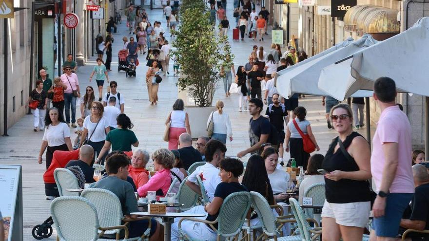 Septiembre se consolida como mes vacional para los vigueses: es más barato y el buen tiempo se alarga