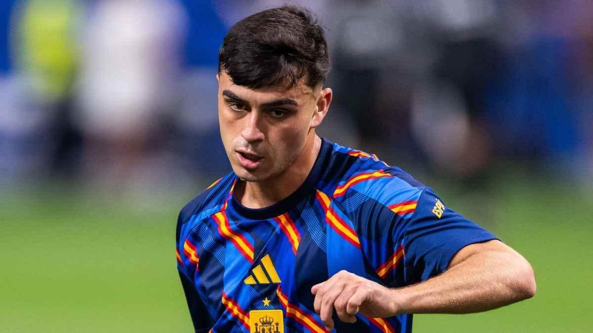 Pedri en un partido de la selección española