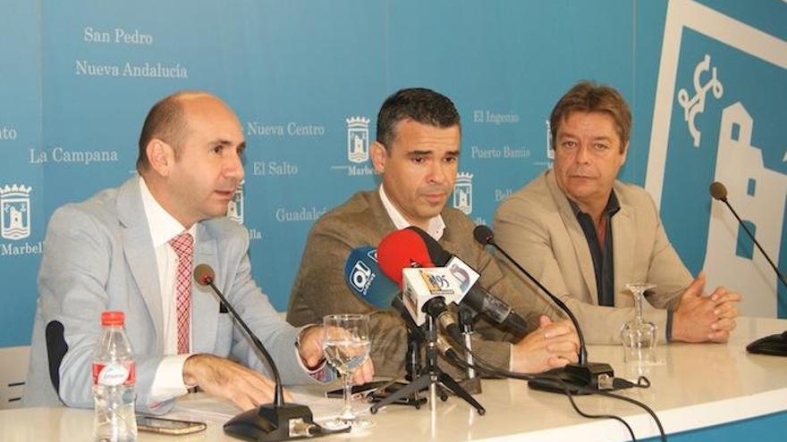 Francisco Conejo, José Bernal y Ricardo López, ayer en Marbella.