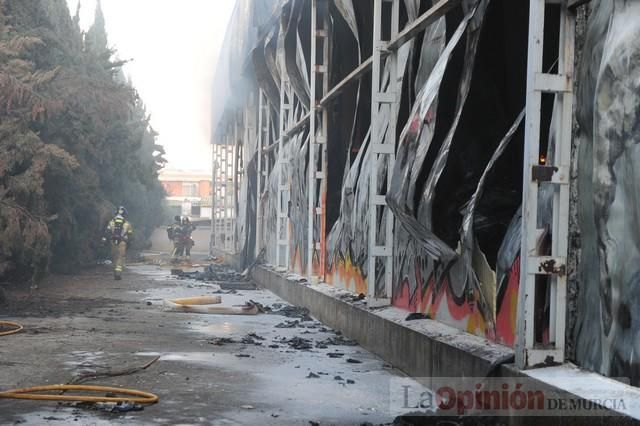 Así ha quedado la antigua fábrica de Rostoy tras el incendio en Murcia