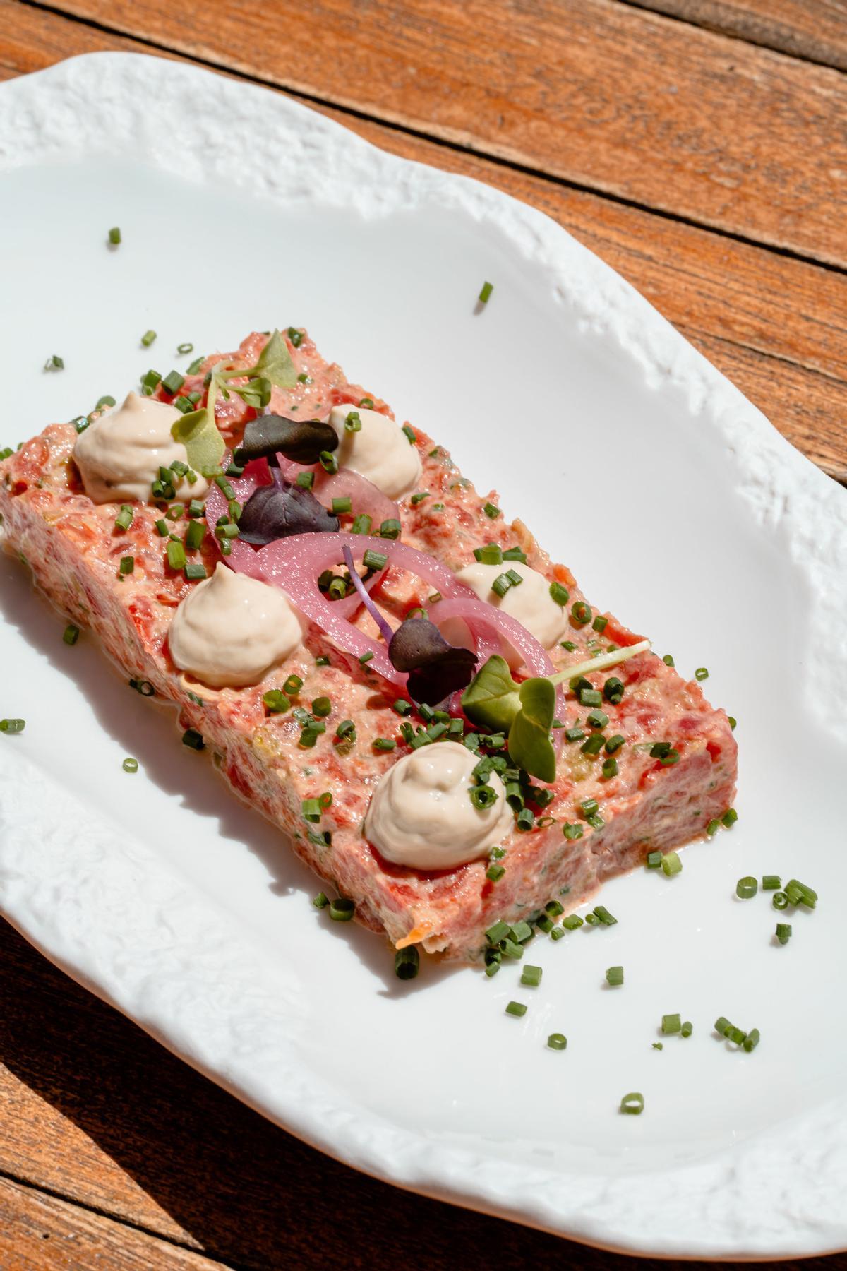 La gastronomía de Aiyanna Ibiza compartirá protagonismo con la moda de Ibiza Hope en la noche del 18 de juliio.