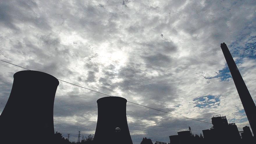 Trabajadores de la central de As Pontes recelan del cierre ante un mercado energético &quot;muy volátil&quot;