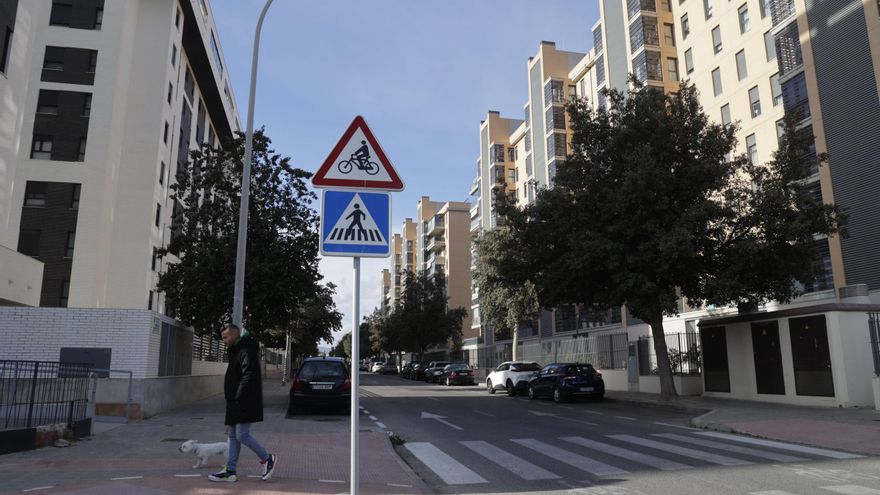 Polémica en el PAU 5 por la ubicación de la nueva hoguera que se estrena este 2025