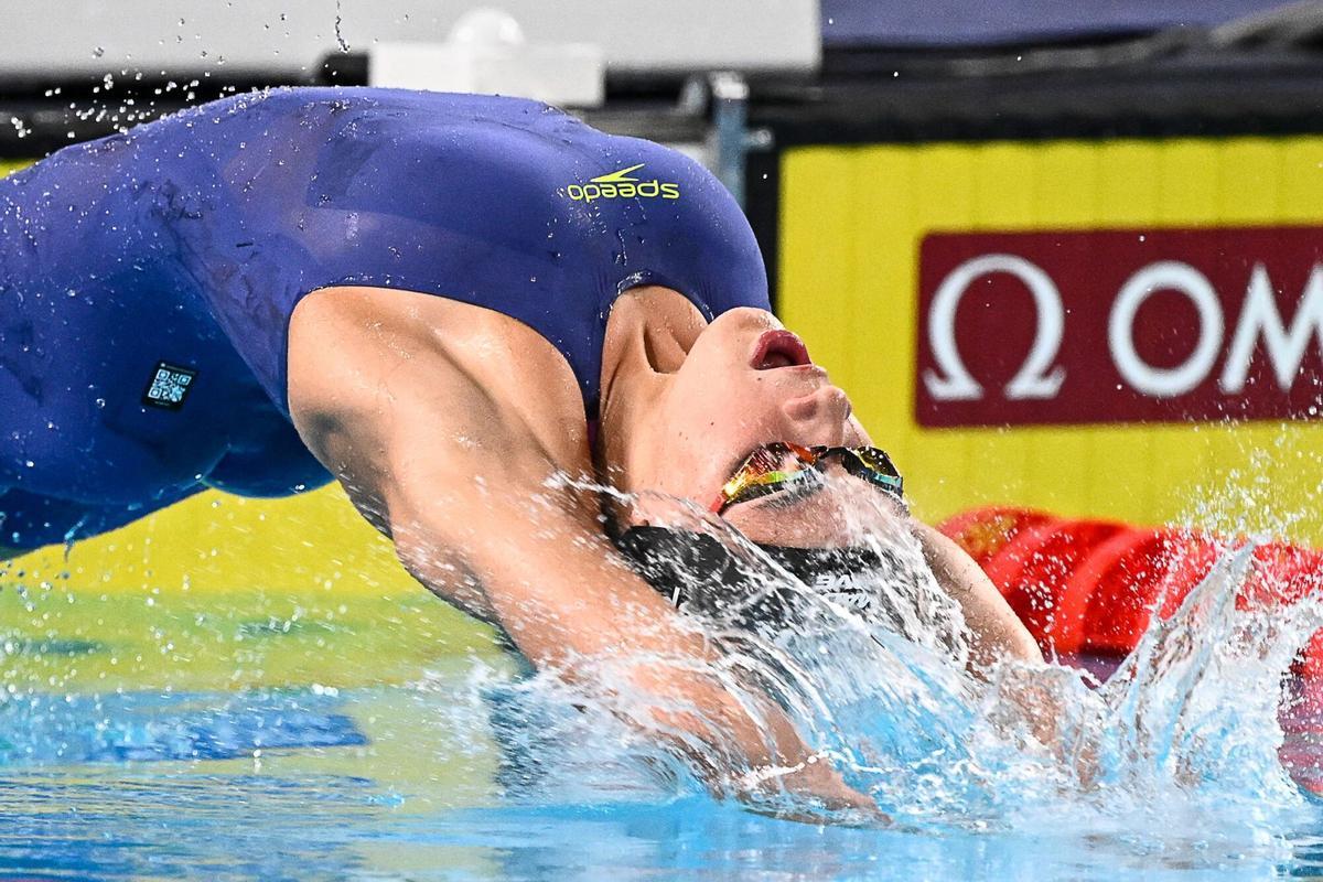 Spain's Irene Ciercoles Galve competes in a semi-final of the women's 100m backstroke swimming event during the LEN European Aquatics Championships at the Olympic Aquatic Centre in Saint-Denis, northern suburbs of Paris, on August 14, 2026. (Photo by JULIEN DE ROSA / AFP)