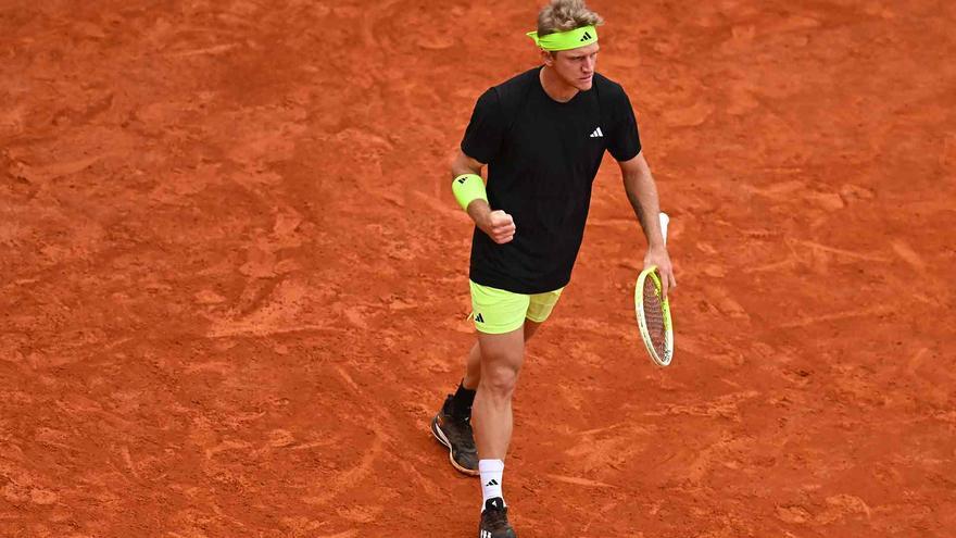 Davidovich y Etcheverry se citan en Montecarlo