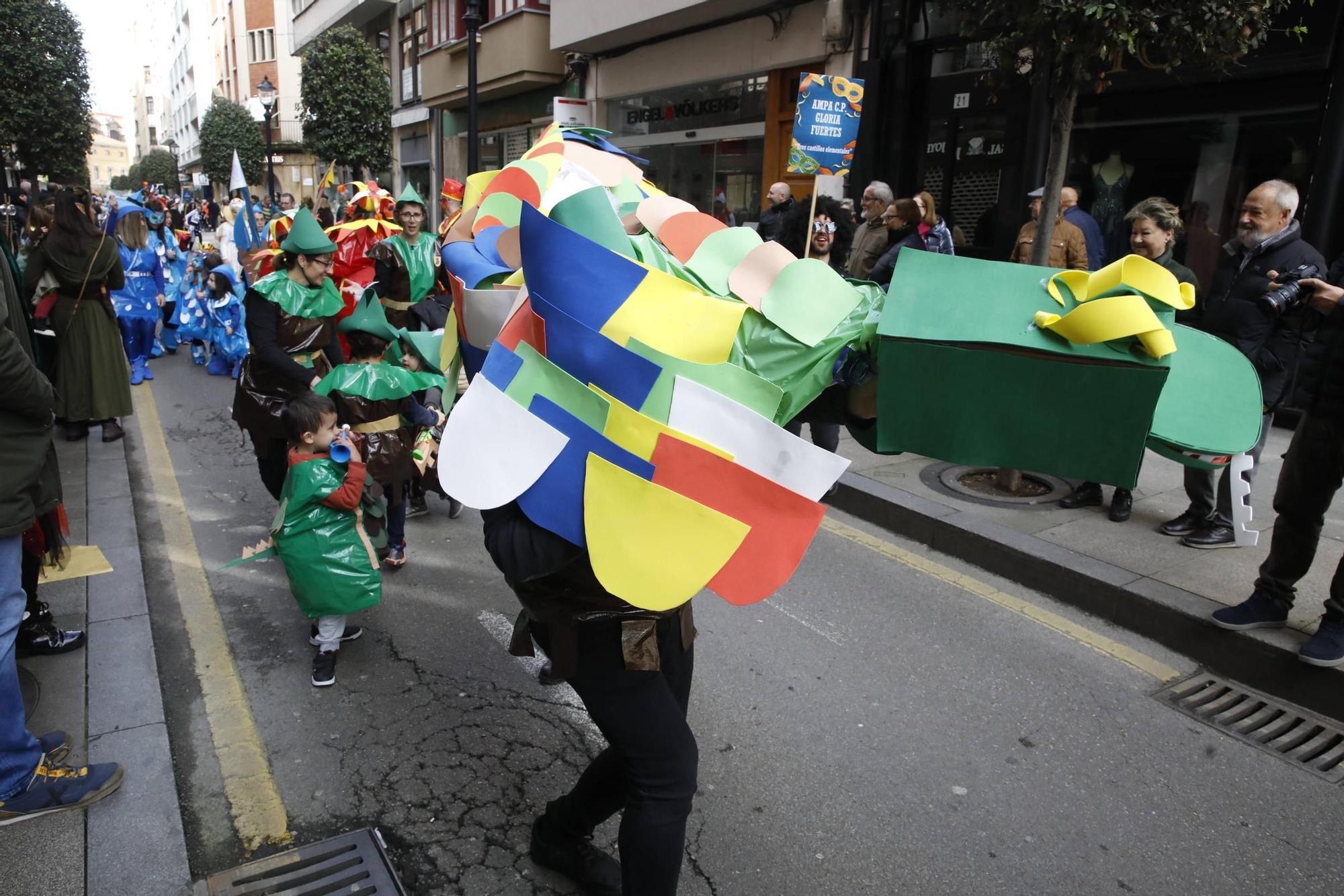 Así han disfrutado pequeños y mayores en el desfile infantil del Antroxu de Gijón (en imágenes)