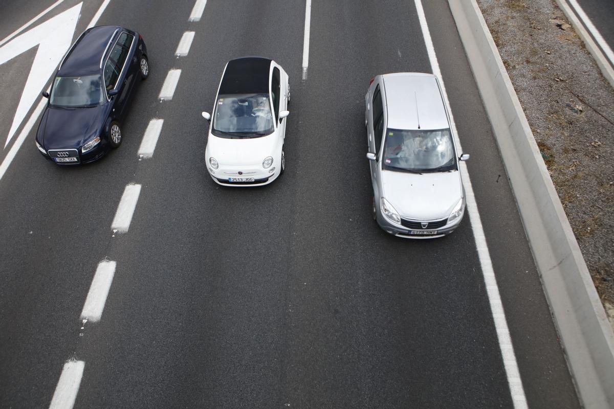 Autos auf dem Autobahnring Via Cintura in Palma de Mallorca.