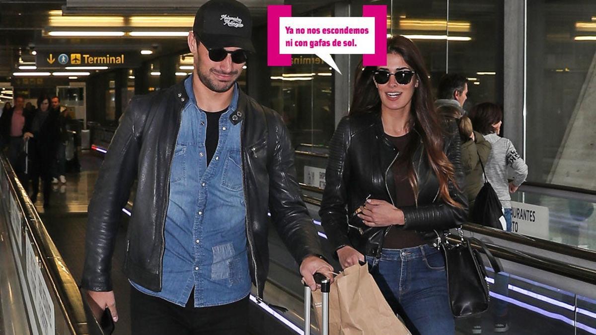 Lidia Torret y Jaime Astrain en el aeropuerto