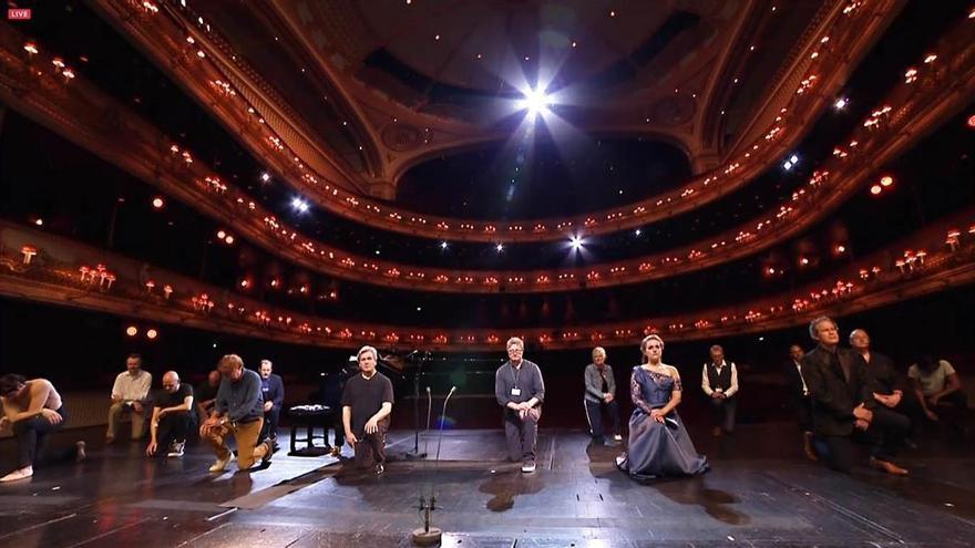 La Royal Opera de Londres reanudó su actividad con ópera y ballet