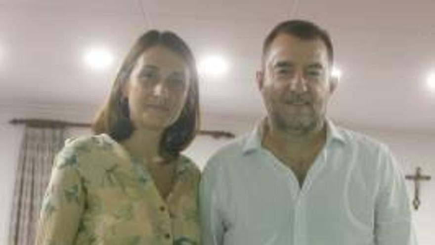 Rosa Almela (PSPV) junto a Salvador Montañana (Compromís).