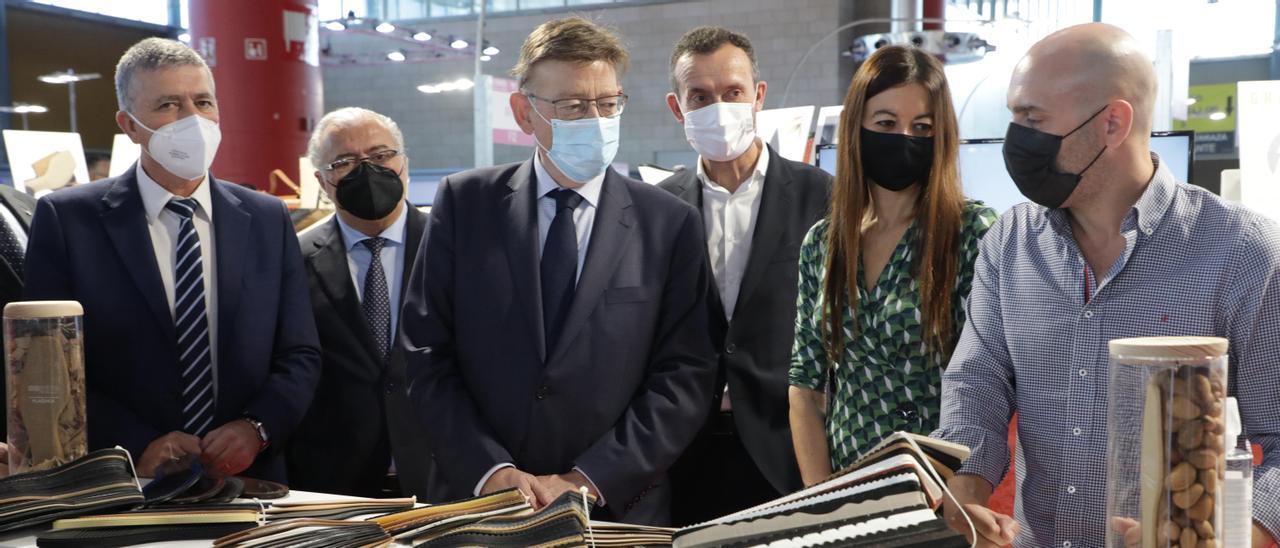 El presidente de la Generalitat, Ximo Puig, en la inauguración de la feria Futurmoda en IFA