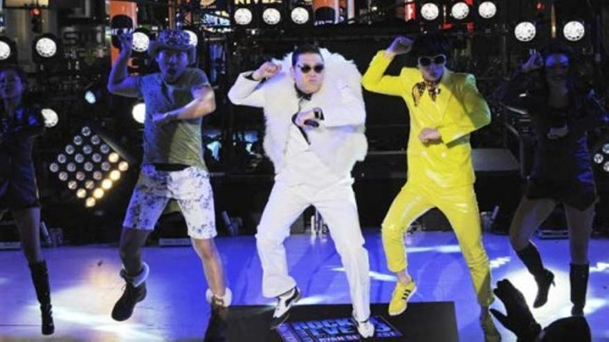 Times Square baila al ritmo de Gangnam Style