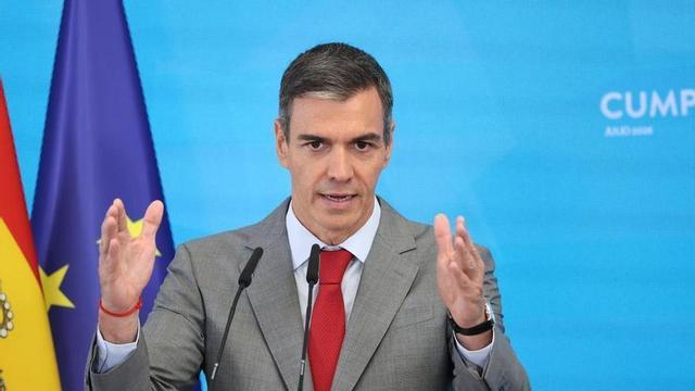 Sánchez, sobre Zapatero: «Respectem la seva presumpció d’innocència»