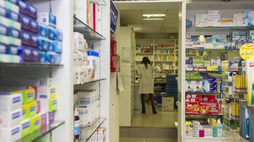 Las farmacias malagueñas hacen frente a problemas en el suministro de más de 640 medicamentos