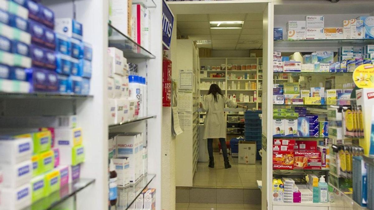 La falta de stock de algunos medicamentos está afectando a todas las farmacias del país.