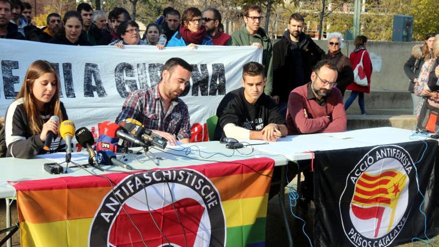 La Plataforma Antifeixista denuncia que els Mossos van fer un &quot;acte de tortura&quot;