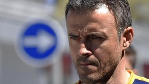 jcarmengol33560005 barcelona s coach luis enrique arrives for a press160416140727