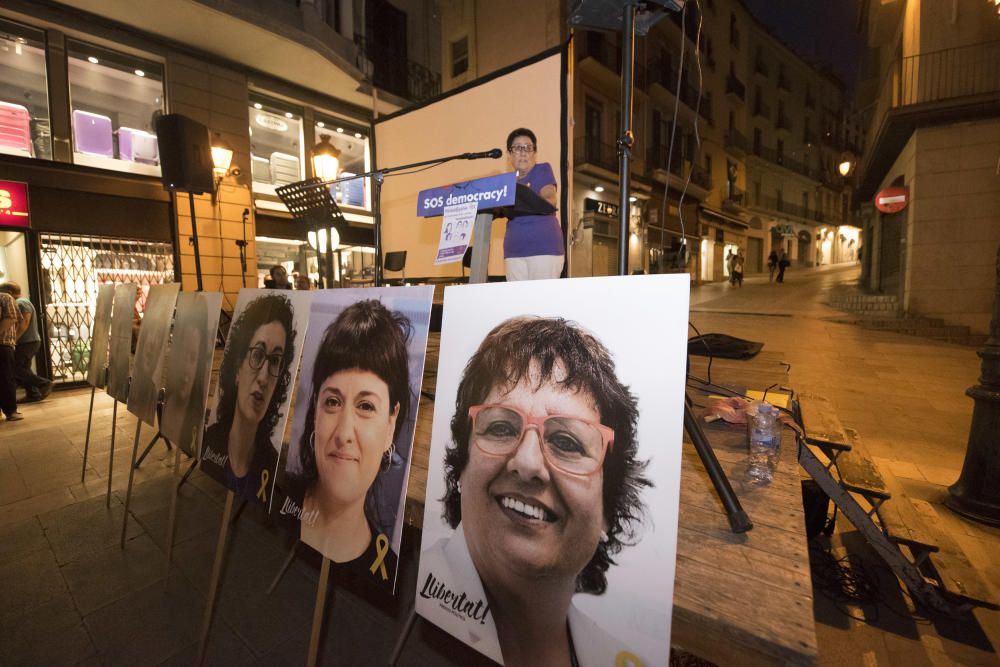 Clam contra l'empresonament i exili de polítiques, a Manresa