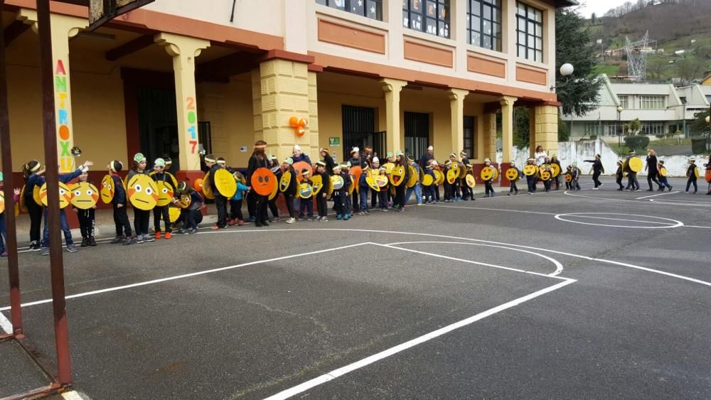 Carnaval en el colegio Santa Eulalia de Ujo.