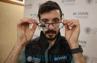 Los usos prácticos de la inteligencia artificial: desde gafas para personas con discapacidad visual a traducción simultánea