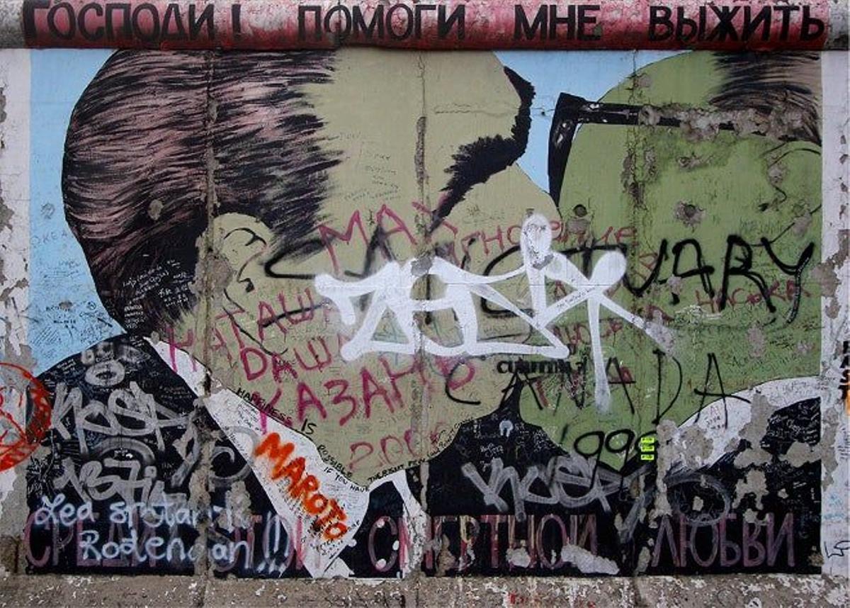 Pintadas en el Muro de Berlín
