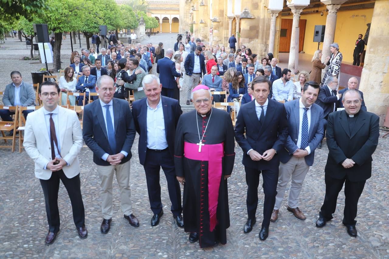 La entrega de los premios 'Ver Iglesia 25' y ‘Entidades con Corazón’, en imágenes