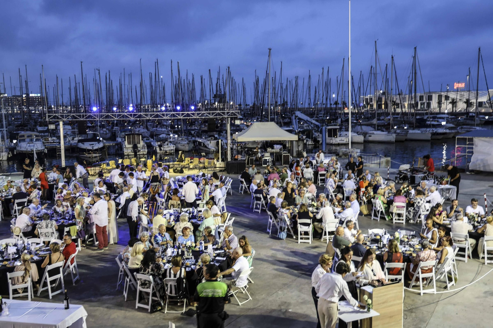 Así ha celebrado el Real Club de Regatas de Alicante la procesión de la Virgen del Carmen