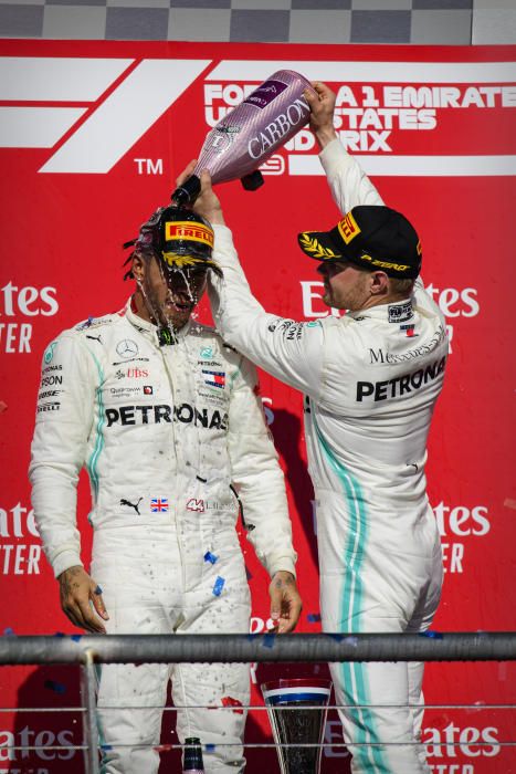 Lewis Hamilton celebra su séptimo título mundial