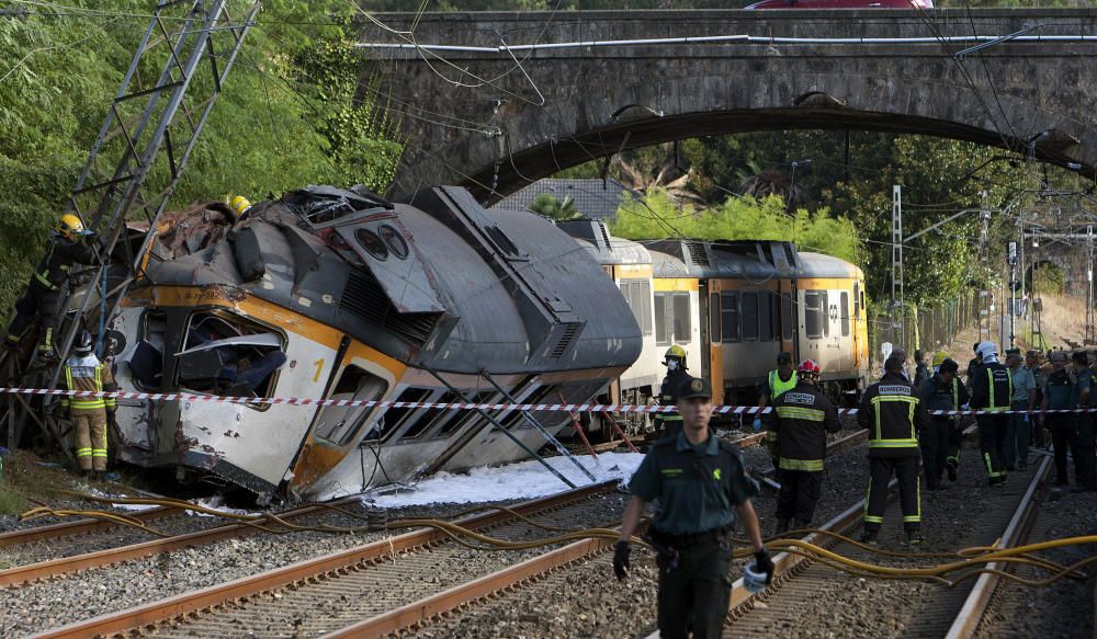 El tren Vigo-Oporto descarrila en O Porriño