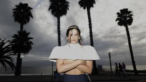 Fotografía cedida este lunes por Sony México de la cantante española Rosalía. EFE/Sony México/SOLO USO EDOTORIAL/NO VENTAS/SOLO DISPONIBLE PARA ILUSTRAR LA NOTICIA QUE ACOMPAÑA(CRÉDITO OBLIGATORIO). SOLO USO EDOTORIAL/NO VENTAS/SOLO DISPONIBLE PARA ILUSTRAR LA NOTICIA QUE ACOMPAÑA(CRÉDITO OBLIGATORIO)