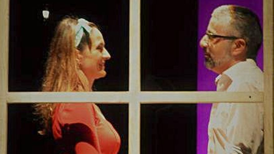 Uno de los ensayos de “Todo   está allí”. | Teatro del Cuervo