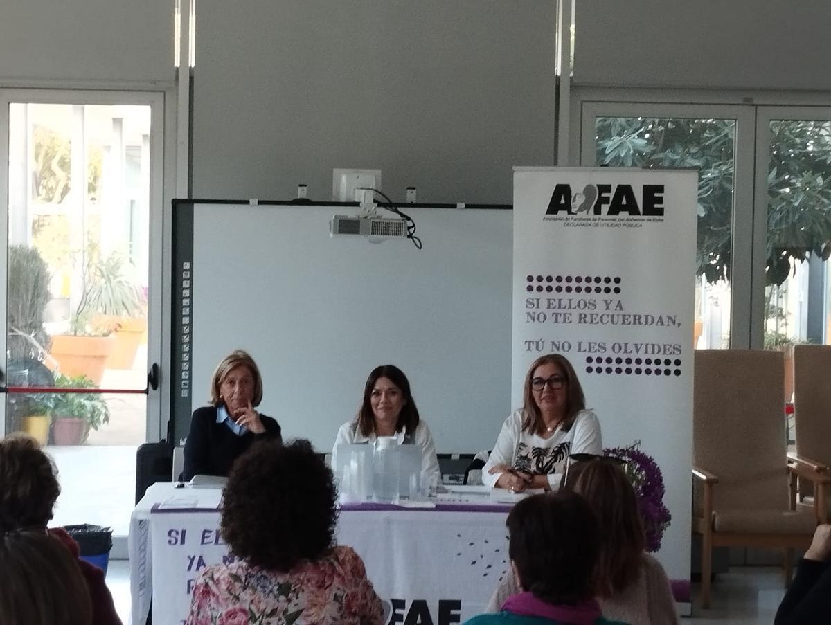 Marisa Moreno ha dejado el cargo de presidenta de AFAE en manos del que era su vicepresidente