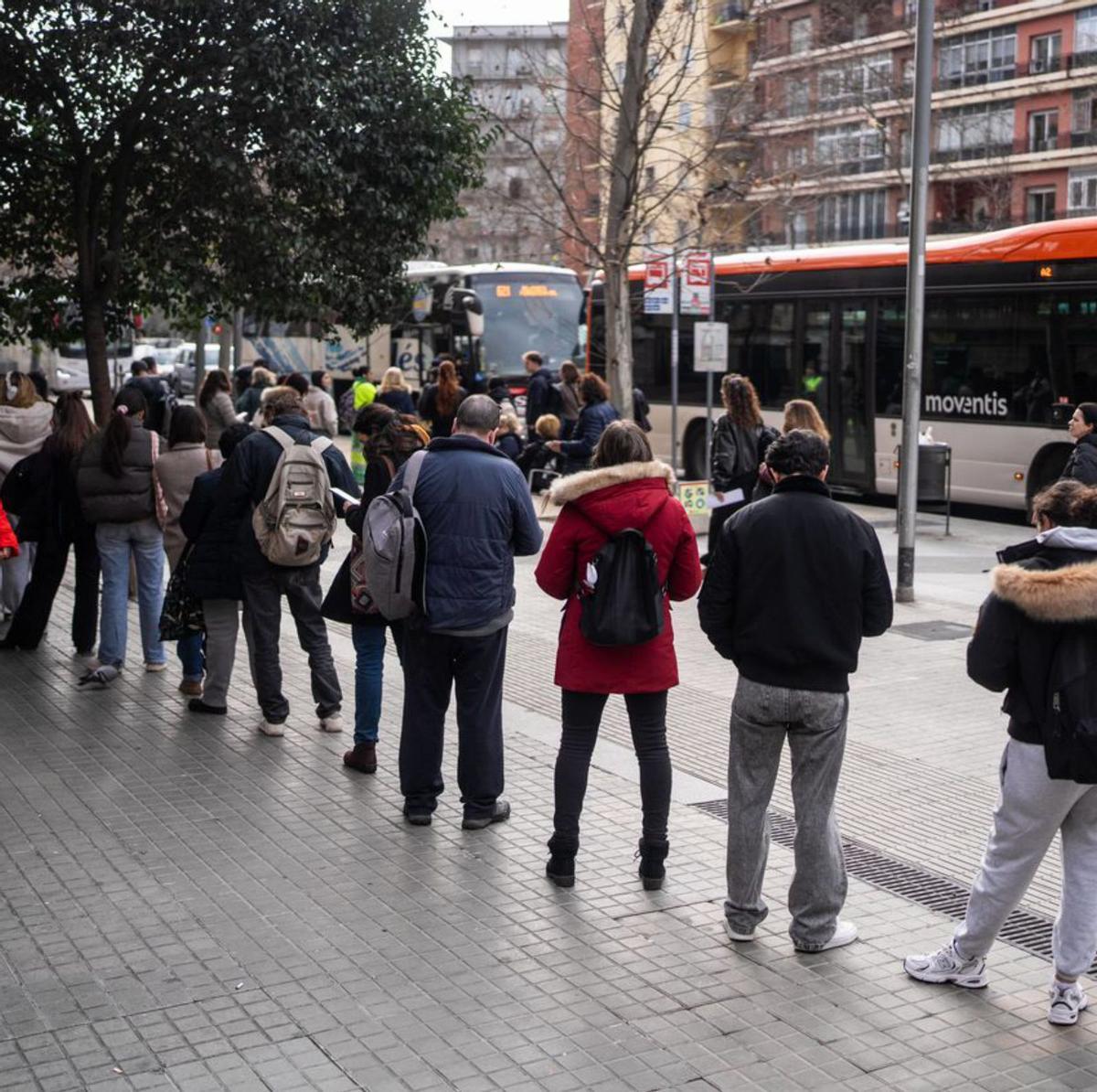 50 minuts per sortir en bus de BCN